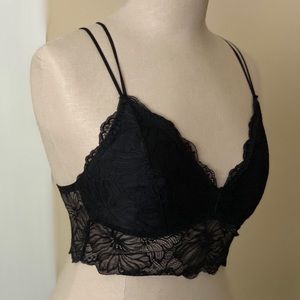NWOT Hollister Gilly Hicks Longline Lace Bralette